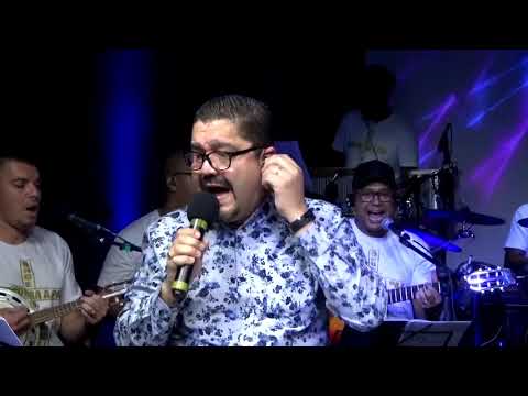 Fiel Morada video