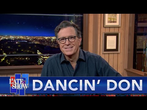 絕望的唐納德-特朗普攻擊福齊博士，在競選道路上跳舞爭取選票。 (Desperate Donald Trump Attacks Dr. Fauci, Dances For Votes On The Campaign Trail)