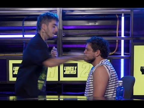 ORSLOK LE PEGA UNA BOFETADA A DARÍO. KFC INCIDENT, el desenlace.