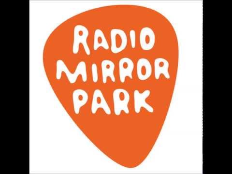GTA V [Radio Mirror Park] Yeasayer -- Don't Come Close