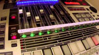 Roland Groovebox MC-808 - Never Enough