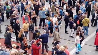 Hassisen Kone - Jeesus tulee (live Ratina)