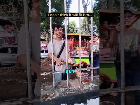 This Street Vendor Is Built Different 🔥