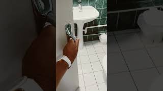 HOW TO OPEN THE DOOR IN BATHROOM IN HOTEL #short #door #viral #youtubeshorts
