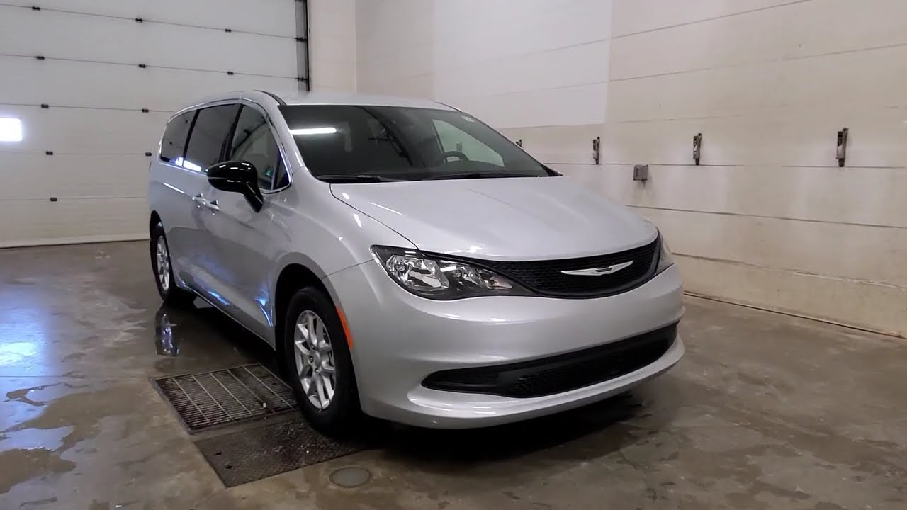 2026 Chrysler Grand Caravan SXT - Silver Mist - Stock 0326