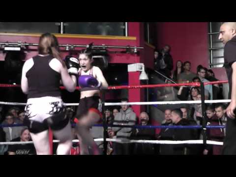 Rebecca Kane first Muay Thai fight C class