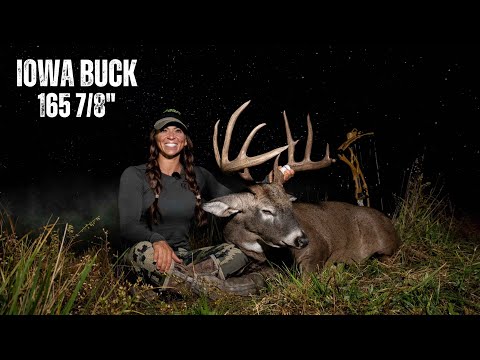 Sarah  Bowhunts an Iowa GIANT Buck w/ a BEAST Broadhead