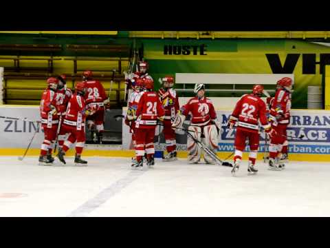 VHK Vsetin vs. Trinec st dorost play-off .MOV