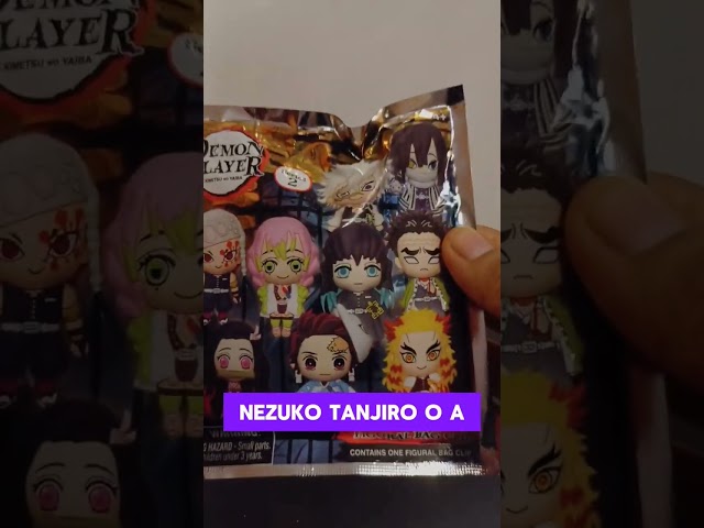 Vídeo relacionado con Shyllin Juego De 24 Llaveros De Anime, Llaveros De Acrílico, Tema De Demonios Y Cazadores, Adecuado Como Objeto De Colección Y Regalo, Adecuado Tanto Para Niños Como Para Niñas