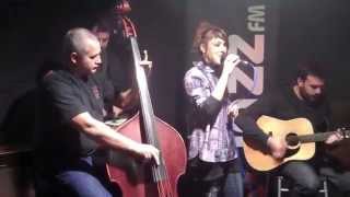 Zaz &#39;Comme Ci Comme Ca&#39; and &#39;Je Veux&#39; Live Session for Jazz FM