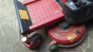 How to change the blade on a toro timecutter SS4225