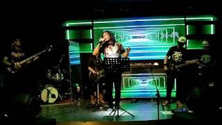 Download lagu ANDROMEDHA - 'DOA YANG TERLUPA ' LIVE CAFE MUSES SURABAYA mp3 Download lagu ANDROMEDHA - 'DOA YANG TERLUPA ' LIVE CAFE MUSES SURABAYA mp3