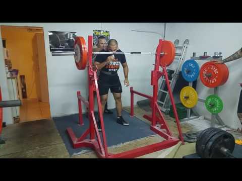 130 kg squat