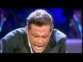 Luis Miguel-Vivo 08. Segundo Romance Medley- El Día Que Me Quieras,Solamente Una Vez,Somos Novios...