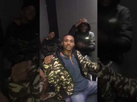 Pode Gritar • Os Drake Chegou- Mc Neguinho BDP , Mc Kaverinha , Mc Kadu ( Dj Victor )