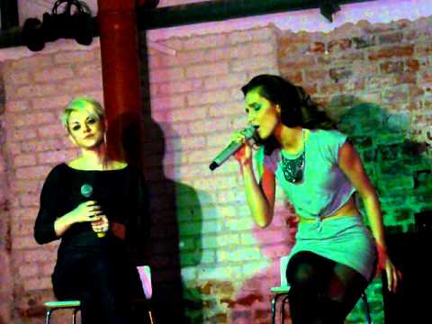 Malwina Kusior, Weronika Bochat- "In his eyes"