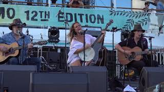 Kasey Chambers &amp; the Fireside Disciples: &quot;Hey&quot; (Cayamo cruise, 2/12/2019)