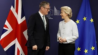 La UE reconsidera la cumbre con el Reino Unido tras la dimisión de Keir Starmer