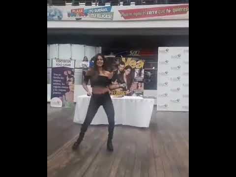 Greeicy bailando #greeicy #bailando #bailar #parati #viral