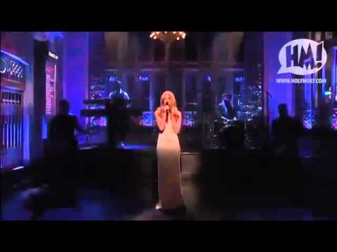 Lana Del Rey - was she really that bad on SNL?
