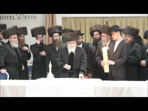 Skver Rebbe Visiting Pressburg -Tammuz 5776