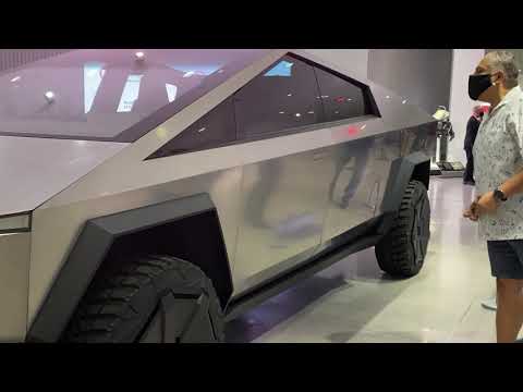 Tesla Cybertruck Petersen Museum