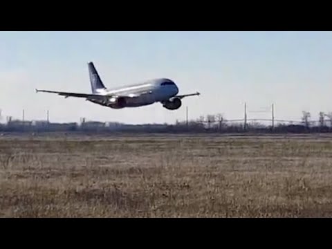 Passenger Plane Flies Too Low