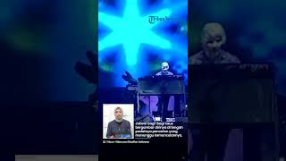 Ribuan Penonton Deep Purple Berjubel di Edutorium UMS, Rela Tunggu Jokowi untuk Dapat Kaus Gratis