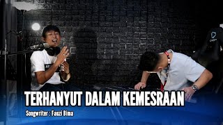 Download lagu TERHANYUT DALAM KEMESRAAN - DANGDUT UDA FAJAR ( LIVE MUSIC) mp3