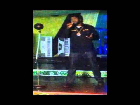 DAN GIO LIVE ROOTS REGGAE TRACK PERFORMANCE AT I-REVOLT