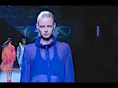 Y-3 Spring Summer 2013 New York - Fashion Channel