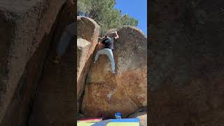 Video thumbnail of Ikerren Aitatxo, 7b+. Collado Mediano
