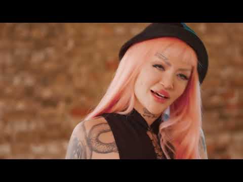 Nurhana Demet - Çocukluğum Zararda