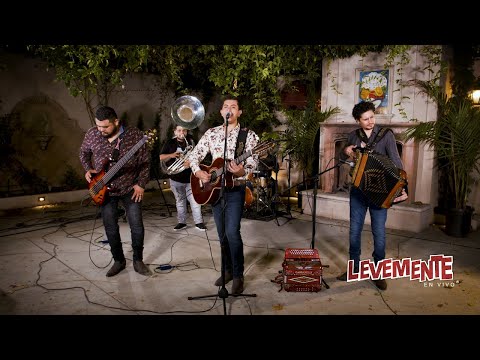 Que Chulos Ojos (En Vivo) - Los Pistones de Uriel Valdez