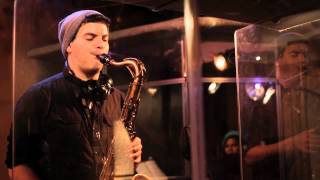 Jonathan Greenstein Feat. Gilad Hekselman, Victor Gould, Linda Oh, Justin Brown - A Huge Heart