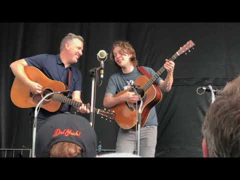 Lay Down My Old Guitar - Billy Strings and Bryan Sutton