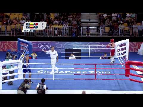 Men's 64Kg Light Welterweight Boxing - Gold Medal Contest - Singapore 2010 Youth Games