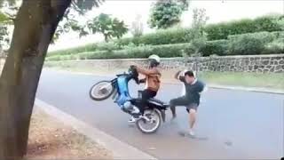 Download lagu Marko Versi Dasar Lo Anjay-Offical 2018 mp3