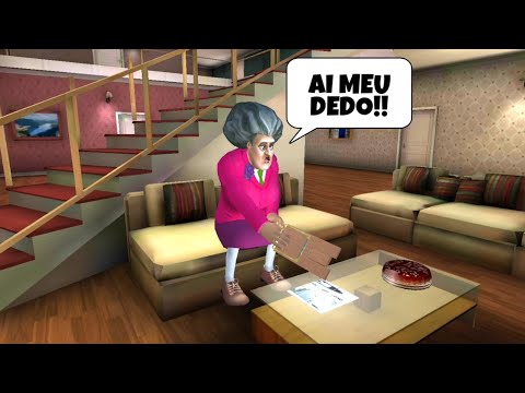 COLOQUEI RATOEIRA NO JORNAL DA MINHA PIOR PROFESSORA! Scary Teacher 3D (Ep1)