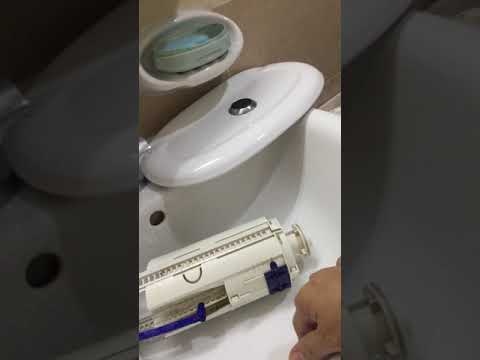 How to fix a GEBERIT WC flush