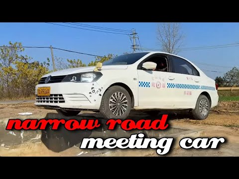 I encountered a master turning on a narrow bridge in the countryside. I was really worried about him