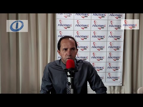 Chefe do escritório da Receita, Sérgio Antônio, divulga o programa "Agência Itinerante"