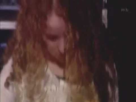 Tal  Wilkenfeld awesome solo..
