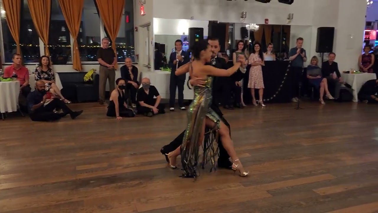 Argentine Tango: Yanina Quiñones & Neri Piliu - No hay tierra como la mía