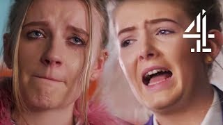 Мисси и Хэйли в сериале "Экли Бридж 1 сезон" на английском 2017