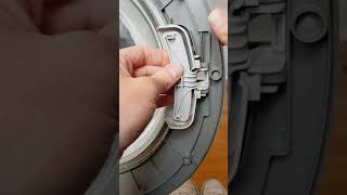 How to repair a washing machine door handle in 5 minutes with two tools.