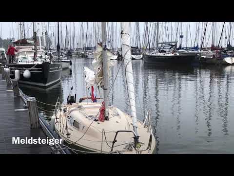 Met veel wind over Het Markermeer van Amsterdam naar Enkhuizen  4 - 5Bft