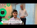 Winnaar Razmik interviewt minister van Onderwijs