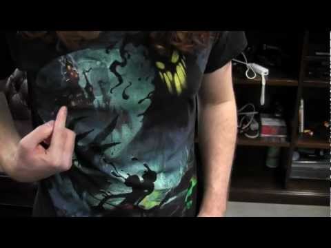 CGRundertow EPIC MICKEY T-SHIRT Video Game Fashion Review