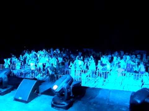Dinka vs. Gerald G & Terri B! - Live @ Kavarna Dance Festival 23-Jul-2011